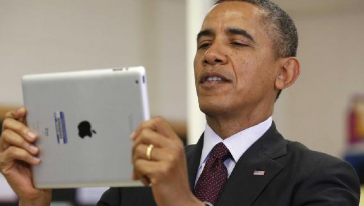 Barack Obama a postat primul său mesaj pe Twitter. Ce a scris preşedintele SUA