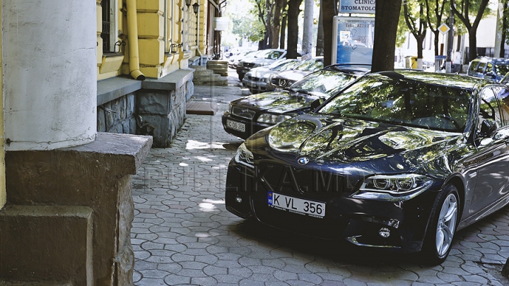 SURPRIZĂ de 1 mai! Un șofer și-a pus mâinile în cap când și-a văzut mașina dimineața (FOTO)