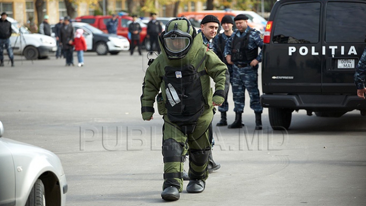 Curtea de Apel Chișinău și-a reluat activitatea. Alarma cu bombă, FALSĂ