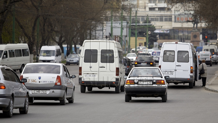 ATENŢIE, locuitori ai Capitalei. Ruta de microbuz 115 a fost ANULATĂ