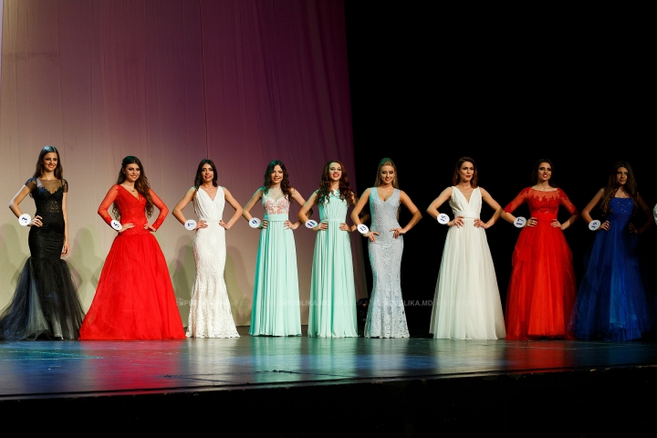 Eleganţă şi frumuseţe pe podium! EA a câştigat concursul Miss Moldova 2015 (FOTOREPORT)