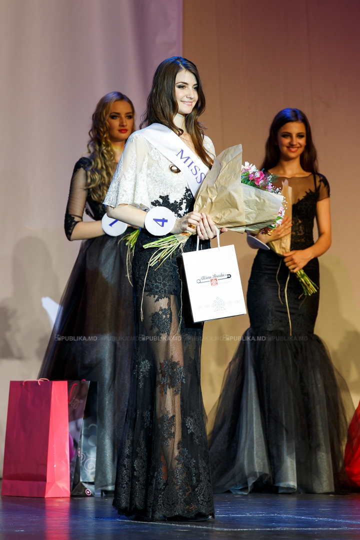 Eleganţă şi frumuseţe pe podium! EA a câştigat concursul Miss Moldova 2015 (FOTOREPORT)