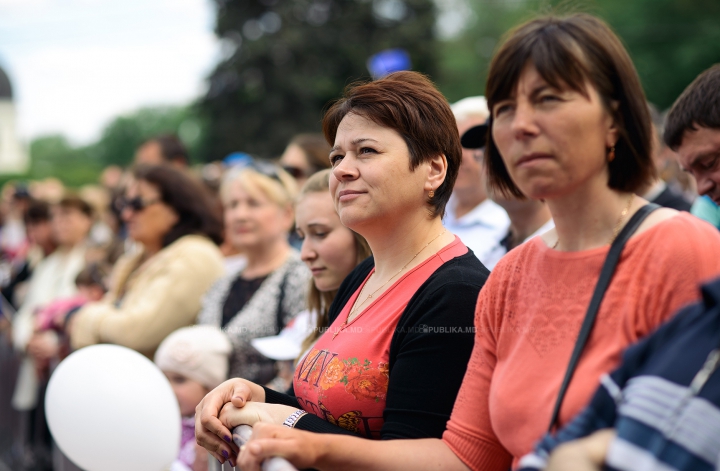 Delicii culinare în Orășelul European din Chișinău. Cum a surprins publicul ambasadorul UE în Moldova