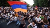 Cel puţin 10.000 de persoane au manifestat în Armenia împotriva fostului preşedinte Serj Sargsyan, ales premier