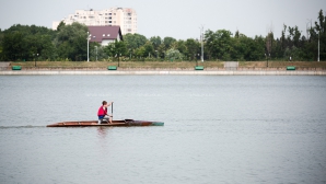Meteorologii anunță cer variabil şi ploi! Tabloul meteo al primei zile de weekend