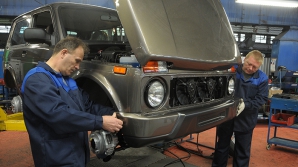 Încă o victimă a crizei din Rusia! Compania "AvtoVAZ" a făcut un anunț care afectează mii de oameni