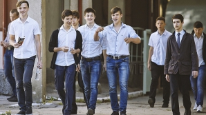 BAC 2015: Elevii ucraineni, găgăuzi și bulgari vor susţine examenul la limba maternă