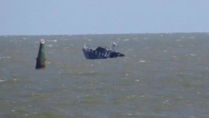 EXPLOZIE învăluită de mister. O navă ucraineană s-a scufundat în Marea Azov