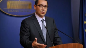 Românii cer DEMISIA premierului Victor Ponta. Sute de oameni au protestat astăzi în centrul Bucureştiului