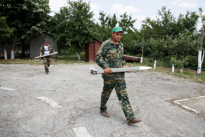 Agricultura din Moldova, la mila naturii. Care este starea staţiilor antigrindină din ţară (FOTOREPORT)