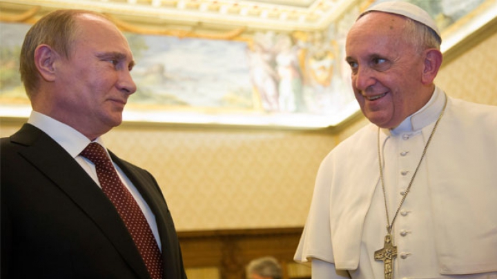 Întâlnire la nivel ÎNALT. Vladimir Putin va fi primit în audienţă la Papa Francisc  