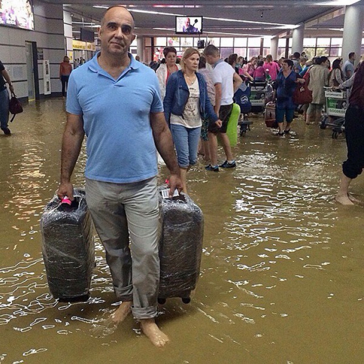 POTOP în Soci! Puhoaiele nu au avut milă de oraş, oameni şi bunurile lor (FOTOREPORT)