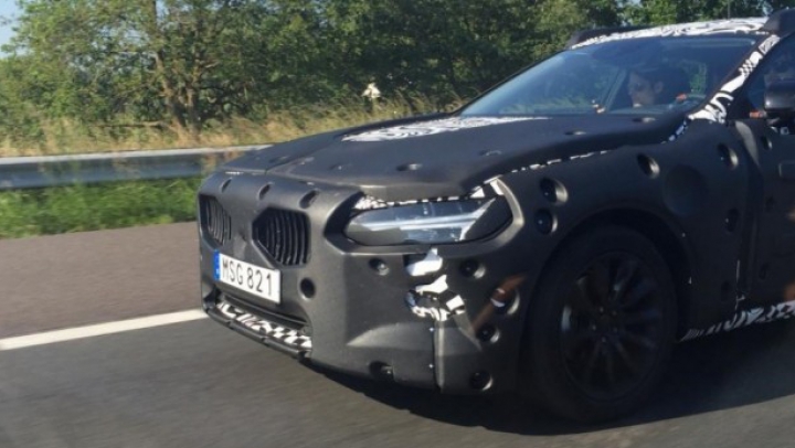 Viitorul Volvo S90 va avea blocuri optice cu forma Ciocanului lui Thor, în stilul noului XC90