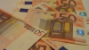 Localnicii au rămas cu gurile căscate! Orăşelul în care a plouat cu bancnote de 50 de euro