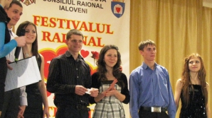 Elevii din Cigârleni, raionul Ialoveni, îşi visează noua şcoală. Până atunci rabdă în grădiniţă  