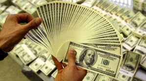 AVERE LA VEDERE. Poliţiştii au găsit PESTE ŞAPTE MILIOANE DE DOLARI care aparţineau unui deputat