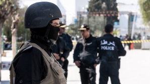 STARE de URGENȚĂ în Tunisia după atentatul terorist de pe plaja din Port El Kantaoui