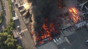 NO COMMENT! INCEDIU DE PROPORŢII pe coasta de est a SUA (VIDEO)