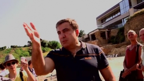 Saakaşvili, NERVOS, cheamă buldozerul! Un miliardar ucrainean a îngrădit de ani buni o plajă (VIDEO) 