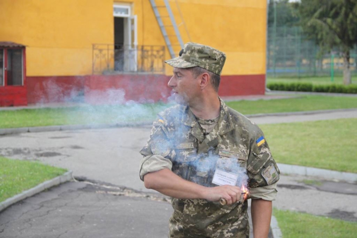 Arme, explozii, blindate şi aviaţie. Militari din Moldova, la exerciţii multinaţionale în Ucraina (FOTO)