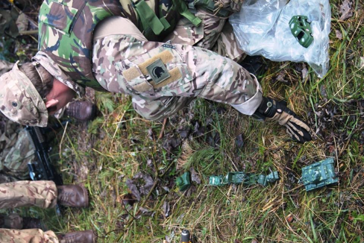 Arme, explozii, blindate şi aviaţie. Militari din Moldova, la exerciţii multinaţionale în Ucraina (FOTO)