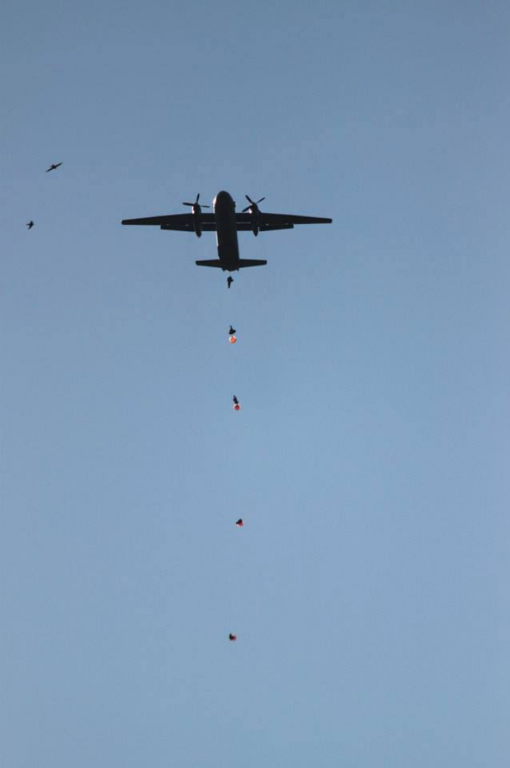 Arme, explozii, blindate şi aviaţie. Militari din Moldova, la exerciţii multinaţionale în Ucraina (FOTO)