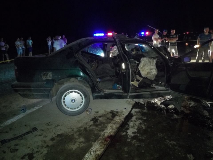 ACCIDENT DE GROAZĂ la Băcioi: Cinci oameni au murit pe loc (IMAGINI ȘOCANTE)