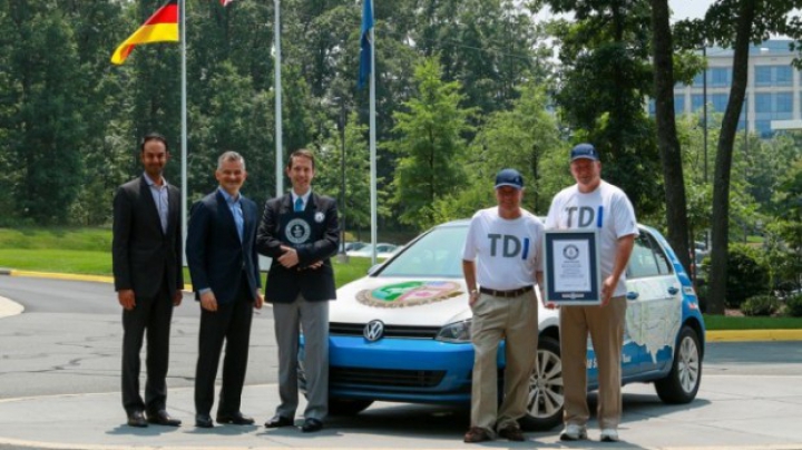 RECORD MONDIAL! Cât combustibil a consumat un VW Golf după ce a parcurs 13.250 de km