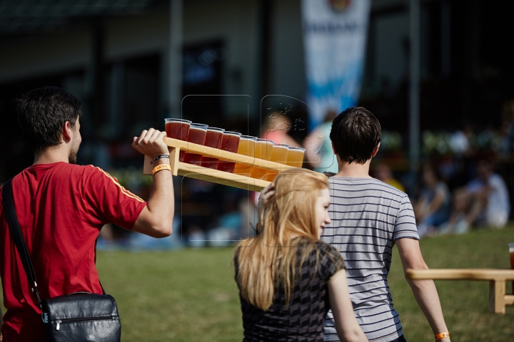 Festivalul Berii, la sfârșit. Cum s-au distrat vizitatorii care s-au umplut de voie bună (FOTOREPORT)