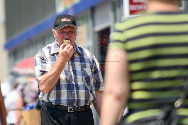 Moldova a intrat în Cuptor. Cum s-au descurcat oamenii pe vreme toridă (FOTOREPORT)