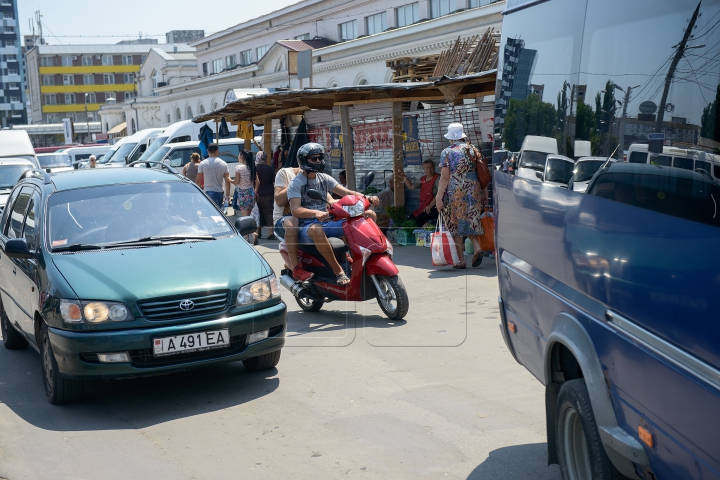 Moldova a intrat în Cuptor. Cum s-au descurcat oamenii pe vreme toridă (FOTOREPORT)