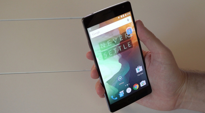 OnePlus 2 a fost anunțat oficial! Dotări şi preţuri demne de un "flagship" din 2015 (FOTO)