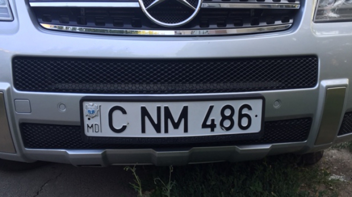 NERUŞINARE! Unde şi-a parcat maşina un conducător auto (FOTO)