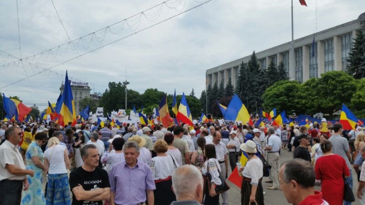 EVENIMENT MAJOR în Piaţa Marii Adunări Naţionale. A început la ora 14:00 (FOTOREPORT/VIDEO)