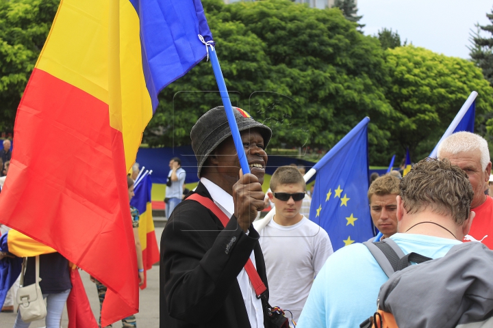 EVENIMENT MAJOR în Piaţa Marii Adunări Naţionale. A început la ora 14:00 (FOTOREPORT/VIDEO)