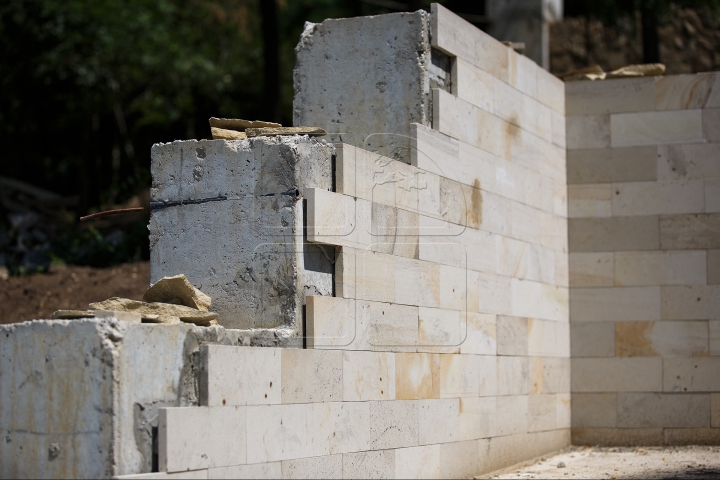 Încet, încet prinde viaţă! La ce etapă se află lucrările la Scara Cascadelor din Valea Morilor (FOTOREPORT)