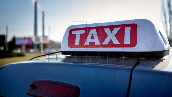 Ameninţat cu arma şi jefuit. Un taximetrist din Capitală a trăit COŞMARUL vieţii lui (VIDEO)