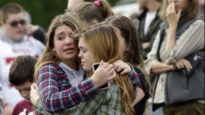 Momente de GROAZĂ! Atac armat şi luare de ostatici la un liceu din SUA