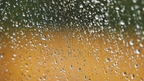 METEO 15 august 2015. Sinopticienii anunţă ploi de scurtă durată în această zi