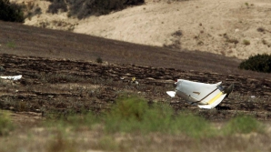 Cerul a fost neîncăpător pentru două avioane de mici dimensiuni. Peste patru oameni au murit