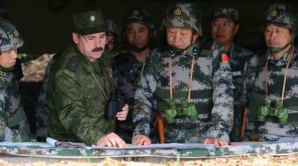 Aplicaţii militare ruso-chineze. Cele două armate învaţă să coopereze 