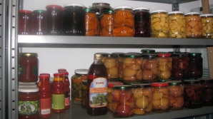 Pregătiri pentru alimentarea de iarnă. De unde vă puteţi aproviziona