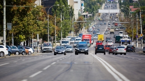 Şoferi şi pietoni care îşi pun viaţa în pericol. 5.000 de încălcări pe parcursul unei săptămâni