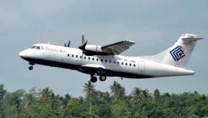 Autorităţile indoneziene recuperează resturi ale avionului prăbușit în Papua Noua Guinee