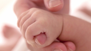 Caz cutremurător: O minoră de 11 ani a devenit mamă după ce s-a întâmplat ASTA