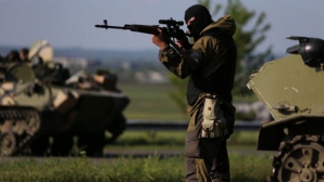 Veşti proaste din estul Ucrainei: Un civil a fost ucis, iar trei răniţi, în ultimele 24 de ore