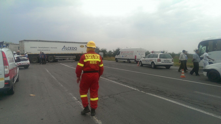 ACCIDENT ÎNFIORĂTOR în România. Doi oameni au murit, cinci au fost răniți grav (IMAGINI ȘOCANTE)