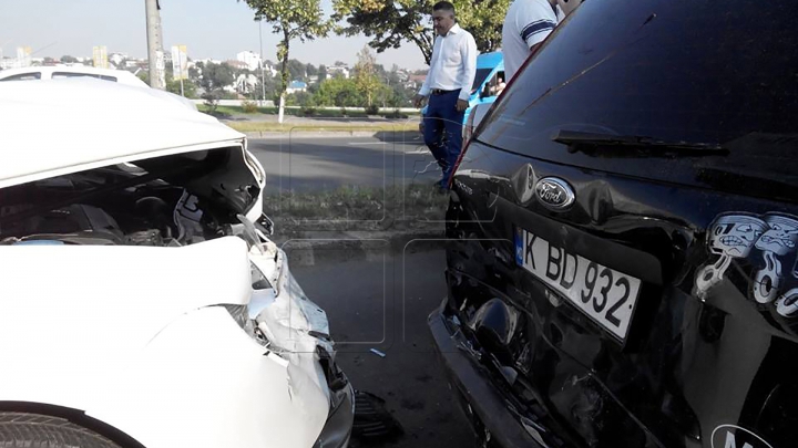 Trei şoferi au fugit după ce au provocat accidente. Toţi riscă o PEDEAPSĂ ASPRĂ