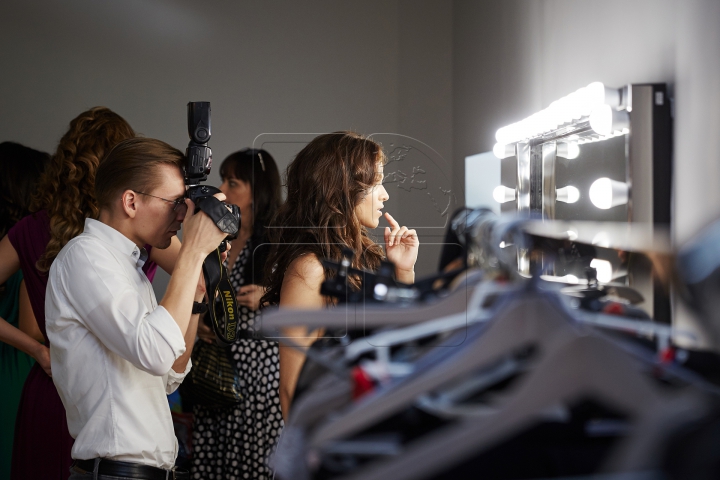 BACKSTAGE şedinţă foto MISS BRAZILIA 2015. Cele mai tari momente cu frumoasele ajunse la Chişinău