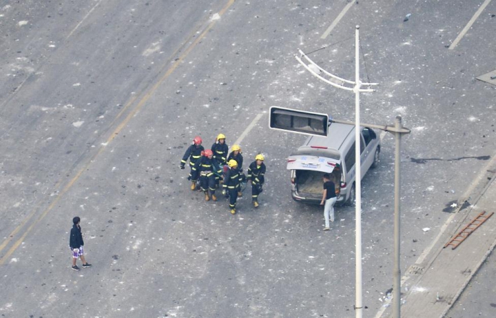 Noi explozii în oraşul-port Tianjin. Autorităţile evacuează toţi localnicii (FOTOREPORT/VIDEO)